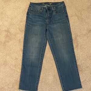 Seven crop raw edge ladies jeans